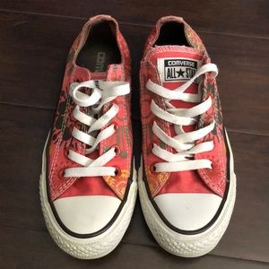 Floral Converse